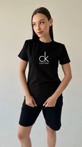 Жіноча футболка Calvin Klein чорна 8884 фото