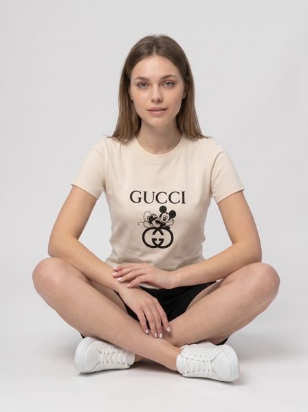Жіноча літня футболка кулір Gucci молочна 9989 фото