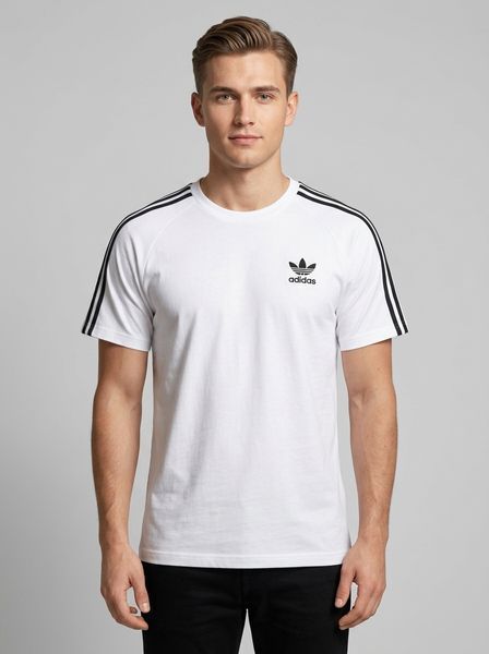 Біла чоловіча бавовняна футболка Adidas &mdash; літня спортивна модель з круглою горловиною та логотипом 111117 фото
