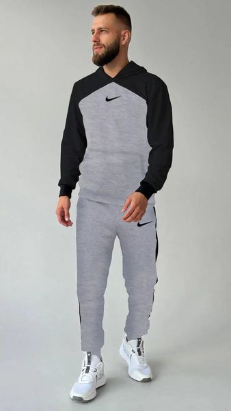 Чоловічий спортивний костюм Nike з чорними вставками 441 фото