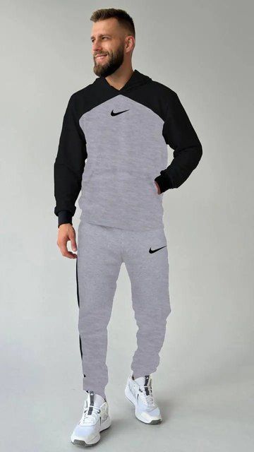 Чоловічий спортивний костюм Nike з чорними вставками 441 фото