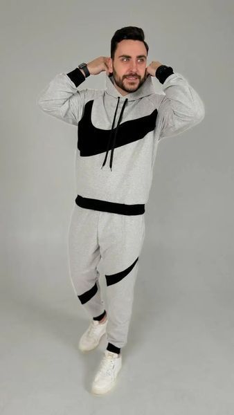 Костюм Nike сірий 356 фото