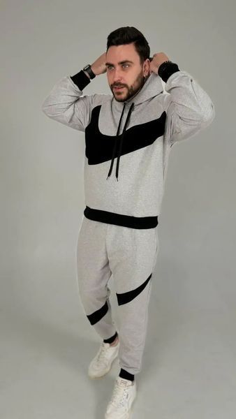Костюм Nike сірий 356 фото