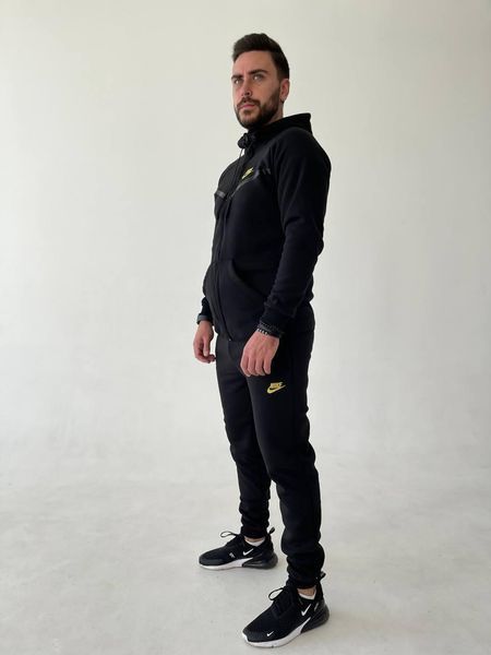 Чоловічий спортивний костюм Nike чорного кольору демісезонний трикотажний комплект норма базовий брендовий набір світшот та штани 310 фото